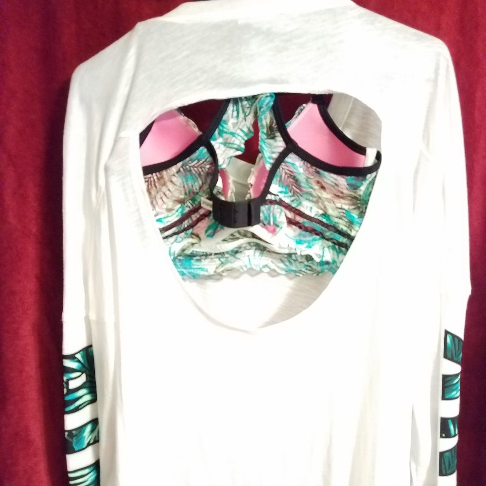 2 Piece-PINK VS Open BACK Tee & Bra NWOT - Picture 5 of 15